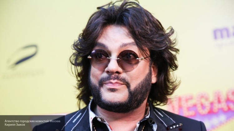 Филипп Киркоров заявил о полном прекращении общения с Пугачевой