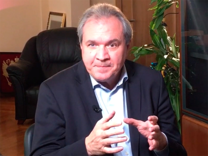 Глава СПЧ попросил Роспотребнадзор обосновать необходимость перчаток в общественных местах