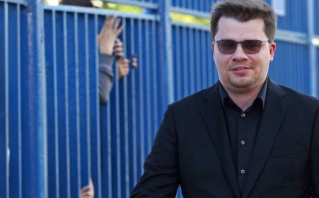 Харламов объяснил, почему шутит над Ларисой Гузеевой