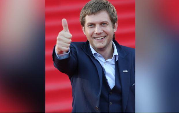 Корчевников опубликовал фото с младенцем