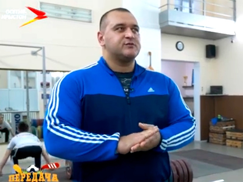 Призер лондонской Олимпиады штангист Албегов и еще пятеро россиян дисквалифицированы за допинг