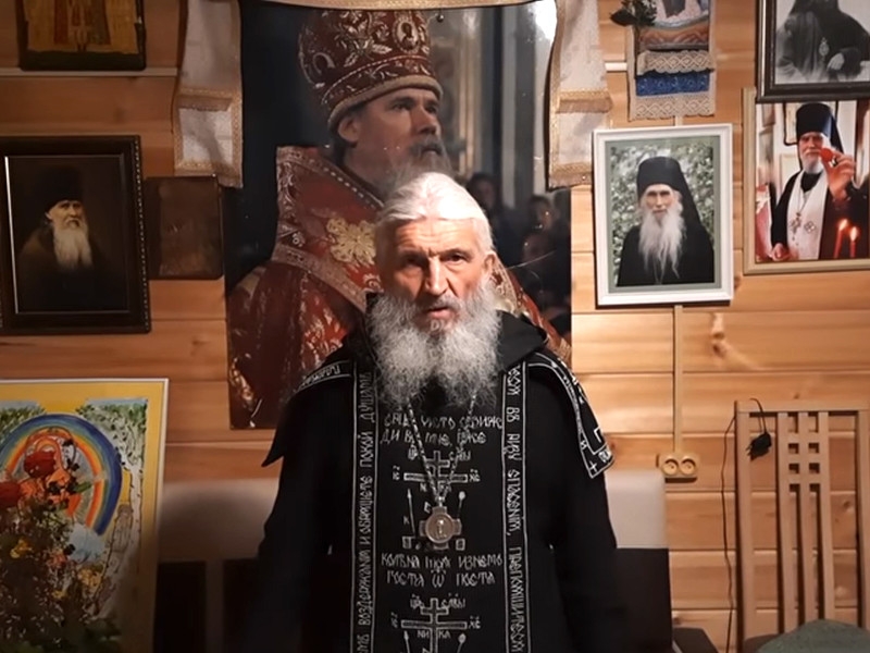 СК возбудил еще два дела из-за недопуска РПЦ в захваченный мятежным отцом Сергием монастырь на Урале