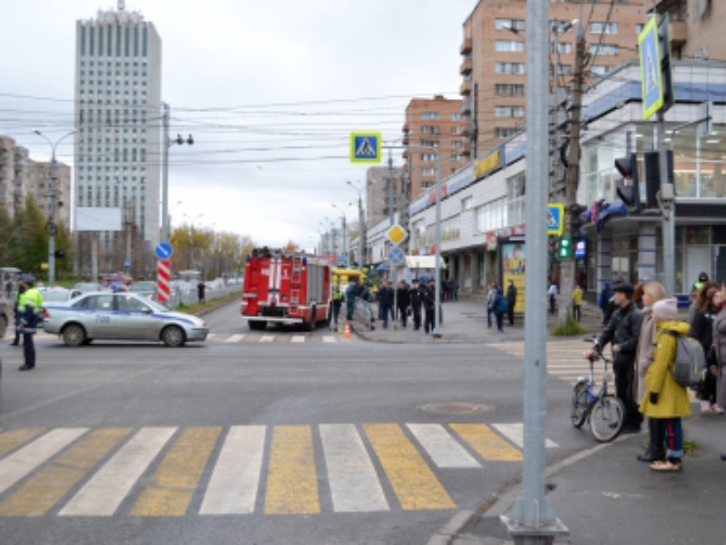 В Архангельске возбуждено дело после гибели ребенка, которого задавил пожарный автомобиль