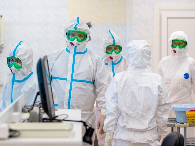 В России 16 521 новый случай коронавируса, почти 300 умерших за сутки