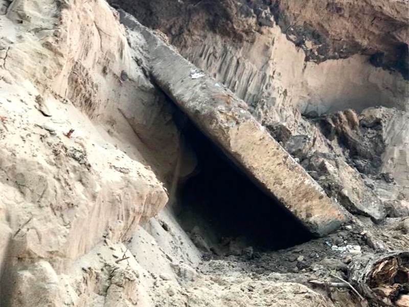 В Волгограде ребенка убило упавшей бетонной плитой