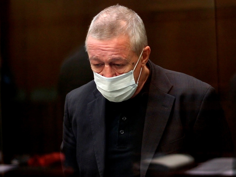 Михаила Ефремова отправили из СИЗО в колонию