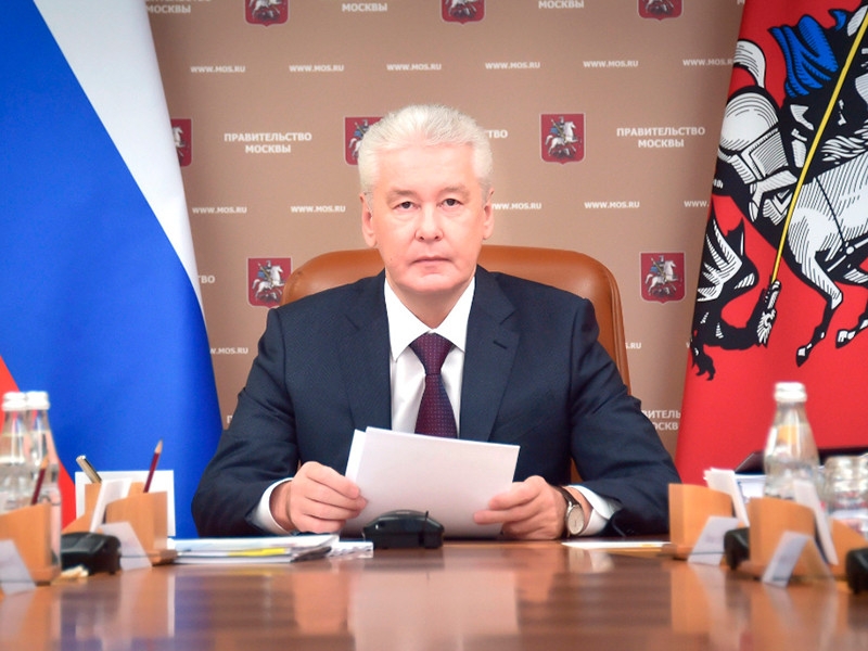 Собянин прогнозирует сложную ситуацию с коронавирусом в ближайшие недели и выход из пика "через несколько месяцев"