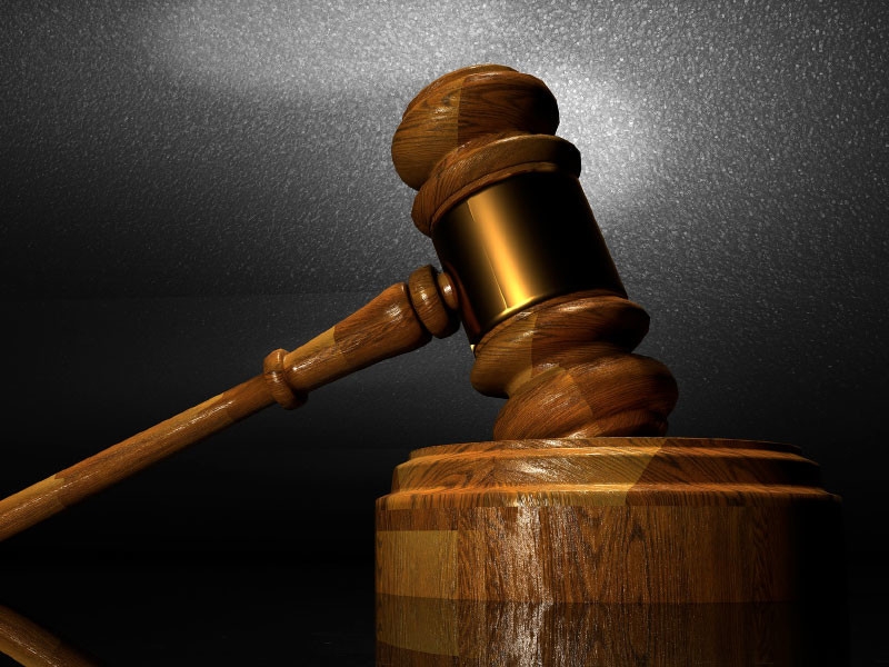 Суд приговорил к условному сроку майора ФСБ, похитившего девять дагестанских ковров за 6,5 млн рублей