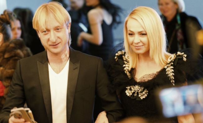 Сын Рудковской пожаловался на принуждение к съемкам