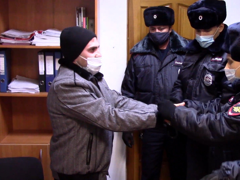 В Волгограде задержана соучастница убийства, совершенного из-за ссоры в родительском чате