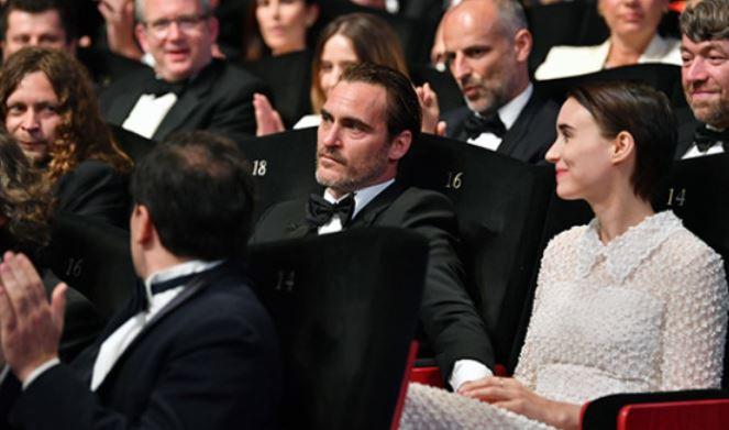 Звезда нового «Джокера» Хоакин Феникс впервые стал отцом