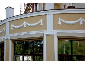 Как выбрать элементы для декорирования фасада