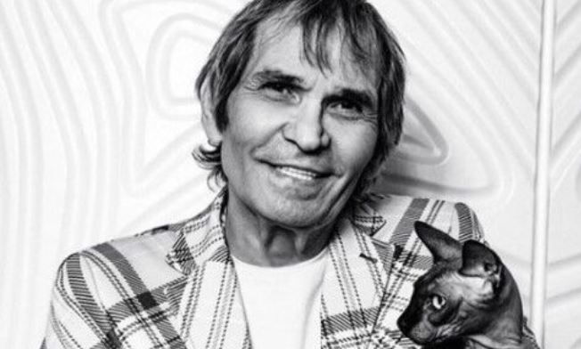 Бари Алибасова экстренно госпитализировали с серьезными травмами ног и ребер