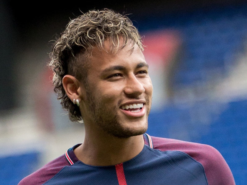 Неймар намерен в следующем году оказаться в одной команде с Лионелем Месси