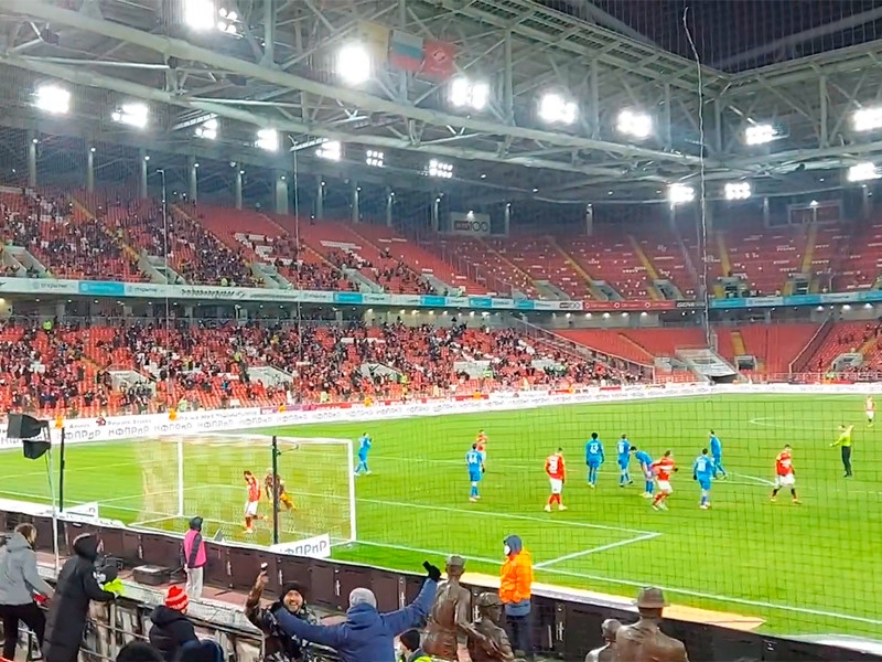 "Спартак" и "Зенит" с одинаковым счетом разгромили соперников