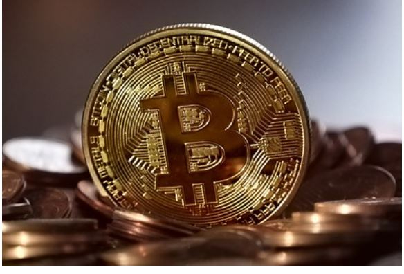 Цена биткоина рухнула