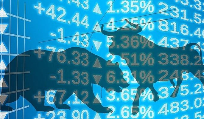 Финансист рассказал, когда рискованно инвестировать в акции