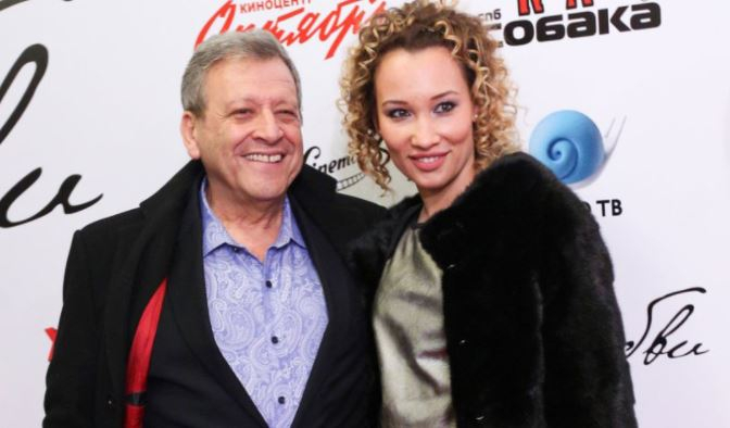 Молодая вдова Грачевского нашла утешение после смерти режиссера