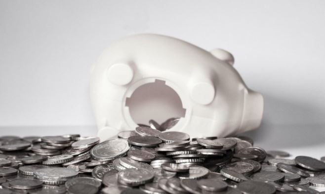 Определены страны, которым может грозить дефолт в 2021 году