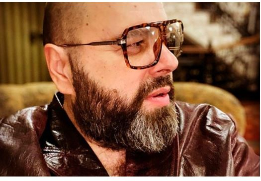 Похудевший на 100 килограммов Максим Фадеев пригрозил судом известному диетологу