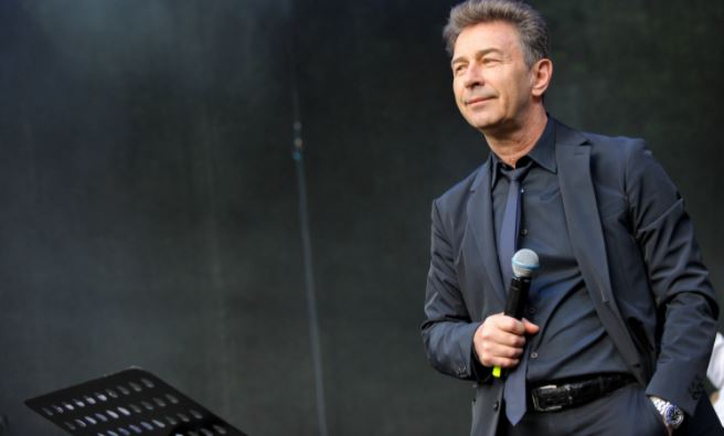 Сюткин бросил вторую жену с ребенком ради новой возлюбленной