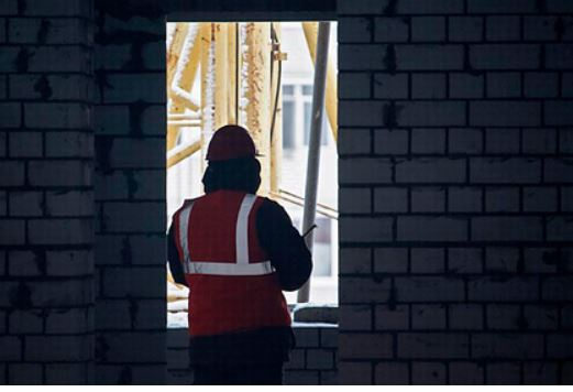 Названа неочевидная причина роста цен на жилье в России