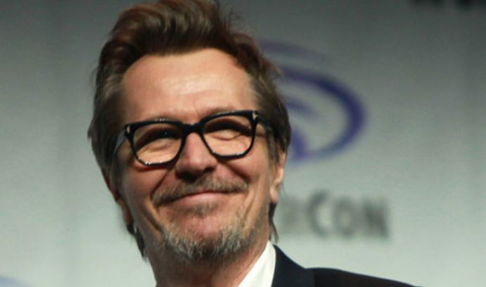 Актер Гэри Олдман рассказал о своих годах алкоголизма