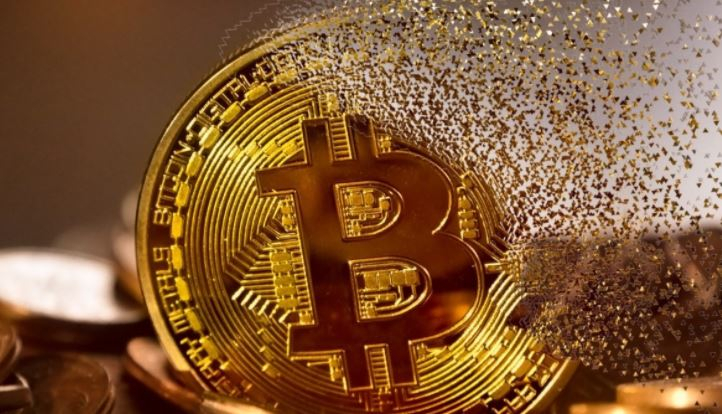 Инвесторов предупредили о последствиях при возможном запрете биткоинов