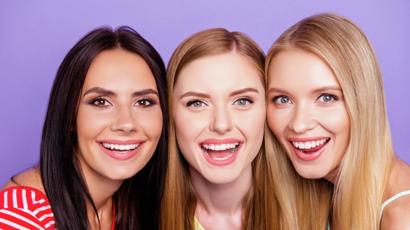 Названы продукты для здоровья зубов, кожи и волос