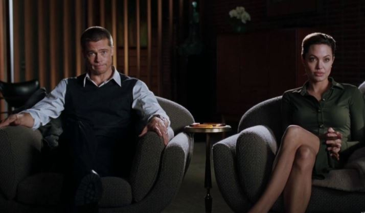 Желание Анджелины Джоли «уничтожить» Брэда Питта связали с сильной ревностью