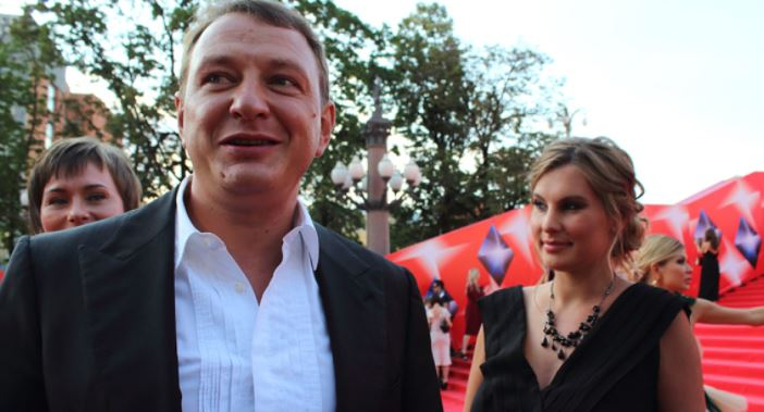 Экс-жена Башарова ответила на слухи о попытках завладеть его особняком