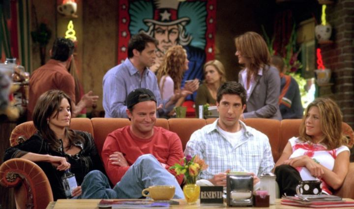 Новую серию «Друзей» сняли спустя 20 лет после закрытия сериала