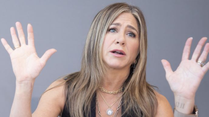 Представитель Дженнифер Энистон прокомментировала слухи об усыновлении ребенка