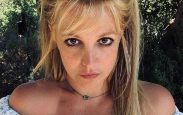 Родители Бритни Спирс развернули борьбу из-за денег певицы