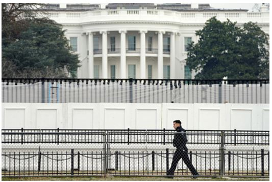 США запретили давать России в долг