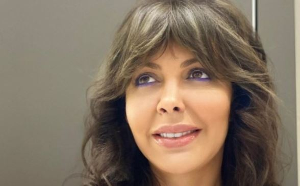 Алиса Казьмина пожаловалась, что ей вместе с детьми негде жить