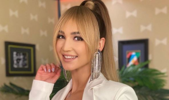 Ольга Бузова намекнула подписчикам на обман со стороны Давида Манукяна