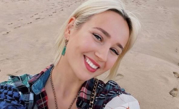 Певица Клава Кока рассказала о голодной жизни в Европе