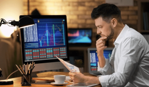 В каких сферах москвичи могут получить дополнительный доход?