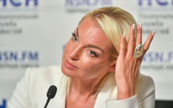 Новый бойфренд Волочковой признался, что пиарится на романе с балериной