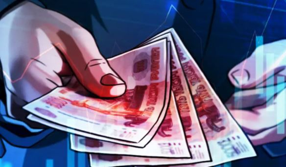 Россиянам объяснили, на что не стоит тратить накопления