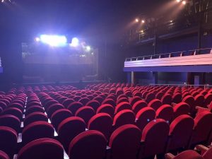 Гласные и негласные правила посещения театра: что нужно знать