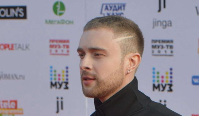 Егор Крид пожаловался на преследующую его неадекватную фанатку