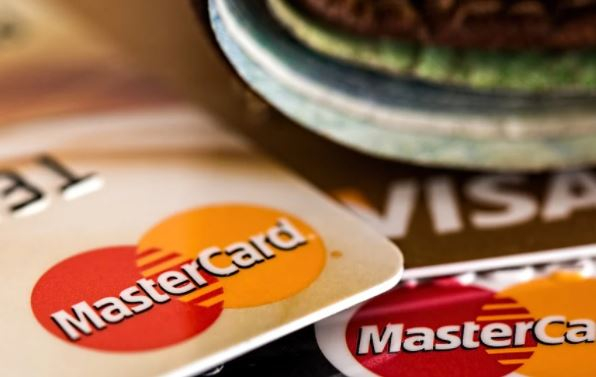 Российские банки планируют выпустить до конца 2022 года 120 млн карт