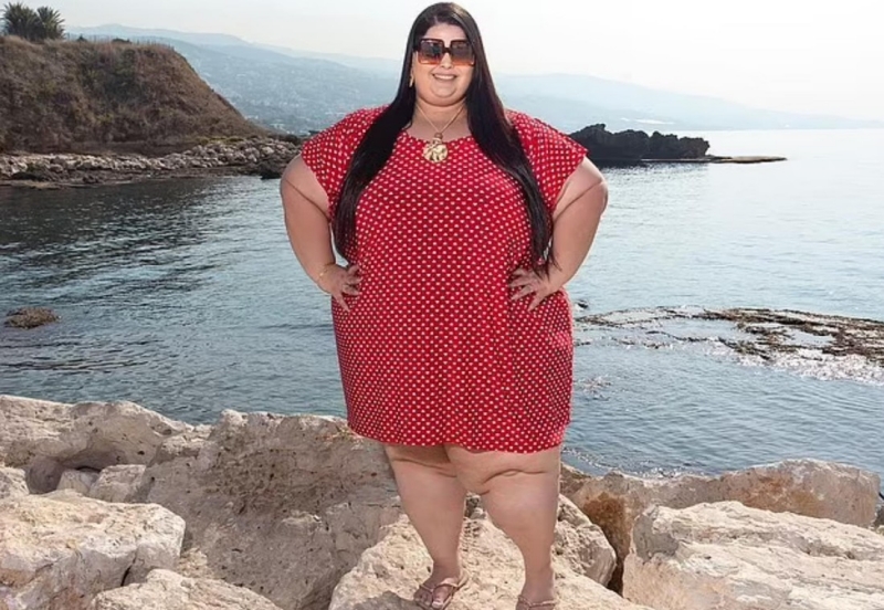 За оскорбление полной туристки суд обязал авиакомпанию оплатить ей курс психотерапии