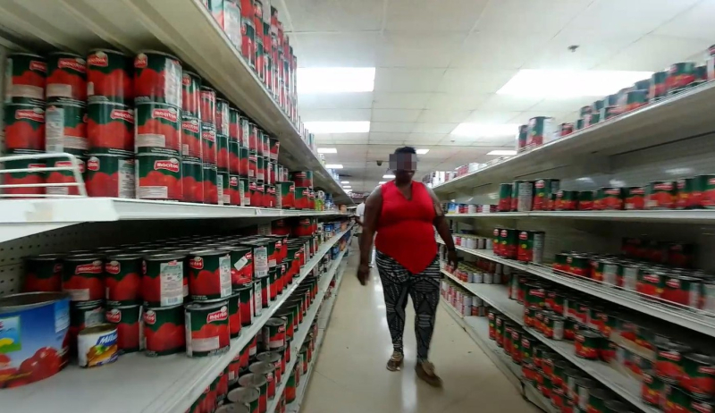 Российская туристка зашла в самый большой супермаркет в популярной стране и была шокирована дикой бедностью