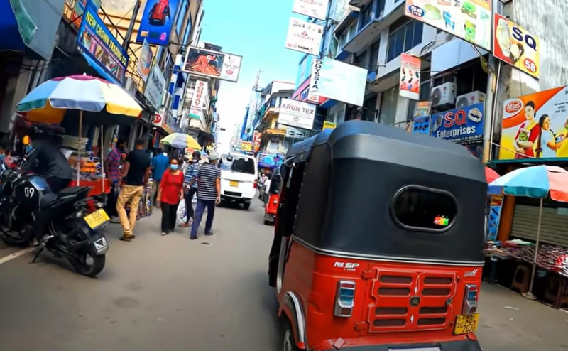 Российских туристов обвинили в расизме после особой вечеринки на Шри-Ланке