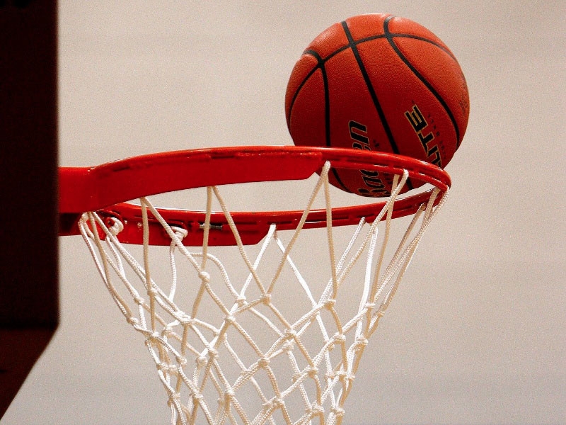 Баскетболисты "Зенита" победили "Басконию" в перенесенном матче Евролиги