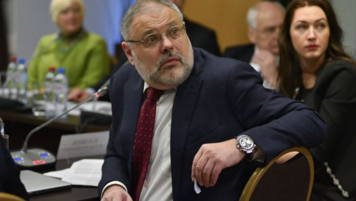 Экономист Хазин оценил вероятность возникновения нового кризиса в России