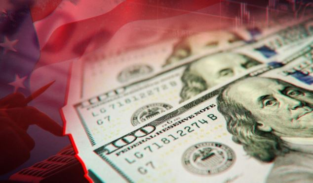 Экономист Разуваев назвал вероятным укрепление рубля до 65 за доллар